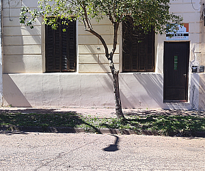 VTA-CAS-011, CASA AMPLIA CERCA DE LA PLAZA PRINCIPAL