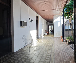 Amplia Casa Estilo Colonial